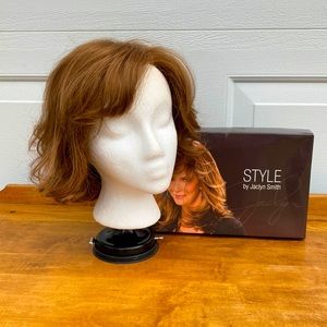 Malibu Waves Extended Lace Front Wig by Jaclyn Smith in Light Auburn (27)